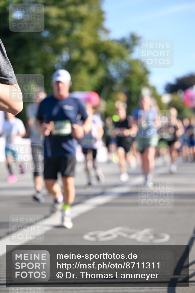 07.09.2025 - BARMER Alsterlauf Dr. Thomas Lammeyer http://msf.ph/oto/8711311 07.09.2025 09:38:57 Laufen  meine-sportfotos.de