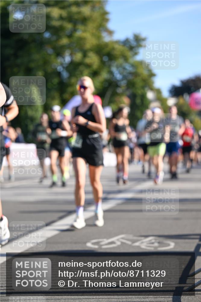 07.09.2025 - BARMER Alsterlauf Dr. Thomas Lammeyer http://msf.ph/oto/8711329 07.09.2025 09:39:00 Laufen  meine-sportfotos.de