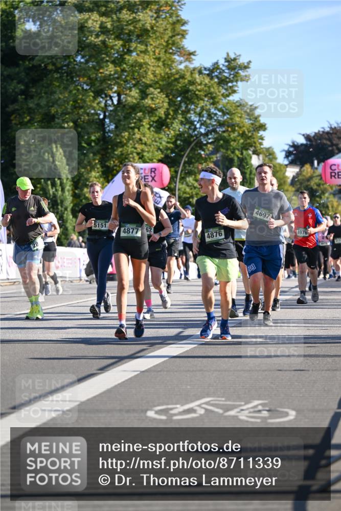 07.09.2025 - BARMER Alsterlauf Dr. Thomas Lammeyer http://msf.ph/oto/8711339 07.09.2025 09:39:02 Laufen 5151, 4877, 62, 4876, 4697, 4976 meine-sportfotos.de