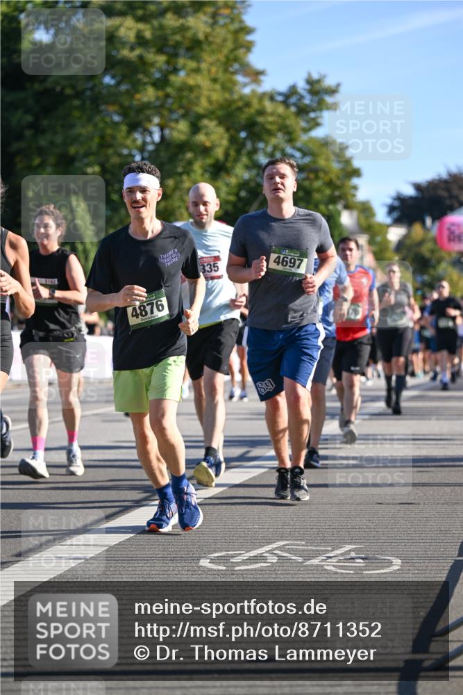 07.09.2025 - BARMER Alsterlauf Dr. Thomas Lammeyer http://msf.ph/oto/8711352 07.09.2025 09:39:04 Laufen 4876, 335, 4697, 89 meine-sportfotos.de