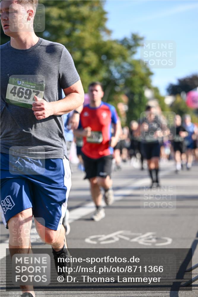 07.09.2025 - BARMER Alsterlauf Dr. Thomas Lammeyer http://msf.ph/oto/8711366 07.09.2025 09:39:06 Laufen 36, 4697 meine-sportfotos.de