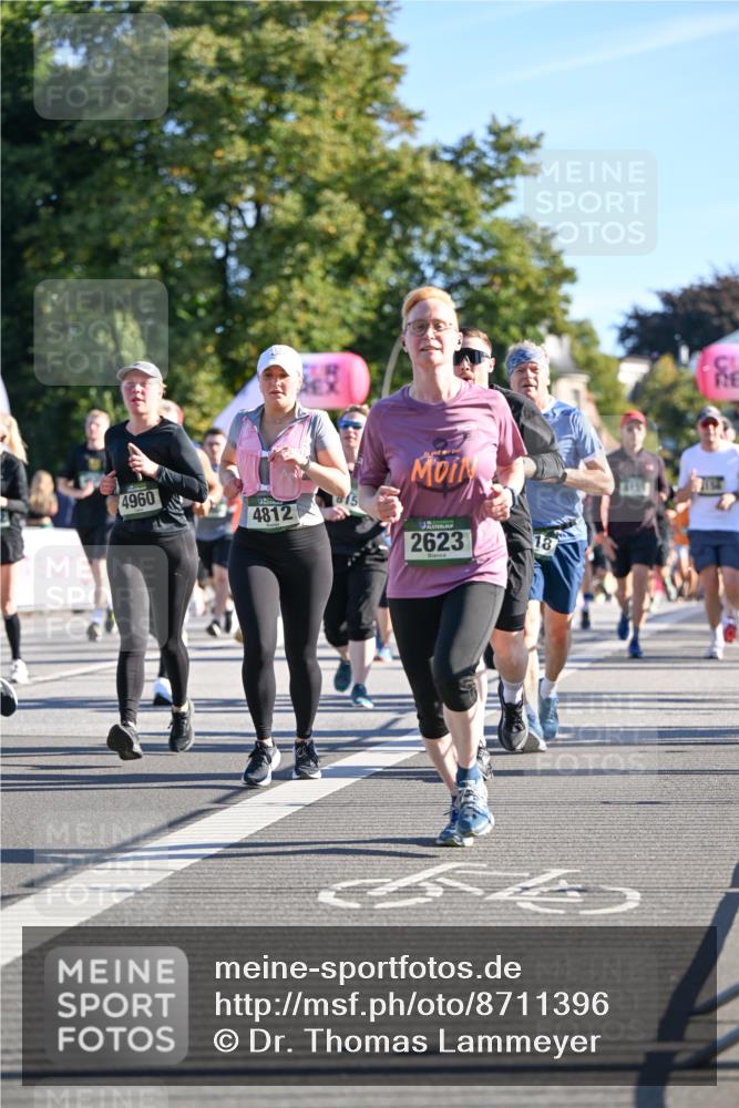 07.09.2025 - BARMER Alsterlauf Dr. Thomas Lammeyer http://msf.ph/oto/8711396 07.09.2025 09:39:11 Laufen 4960, 4812, 2623, 18 meine-sportfotos.de