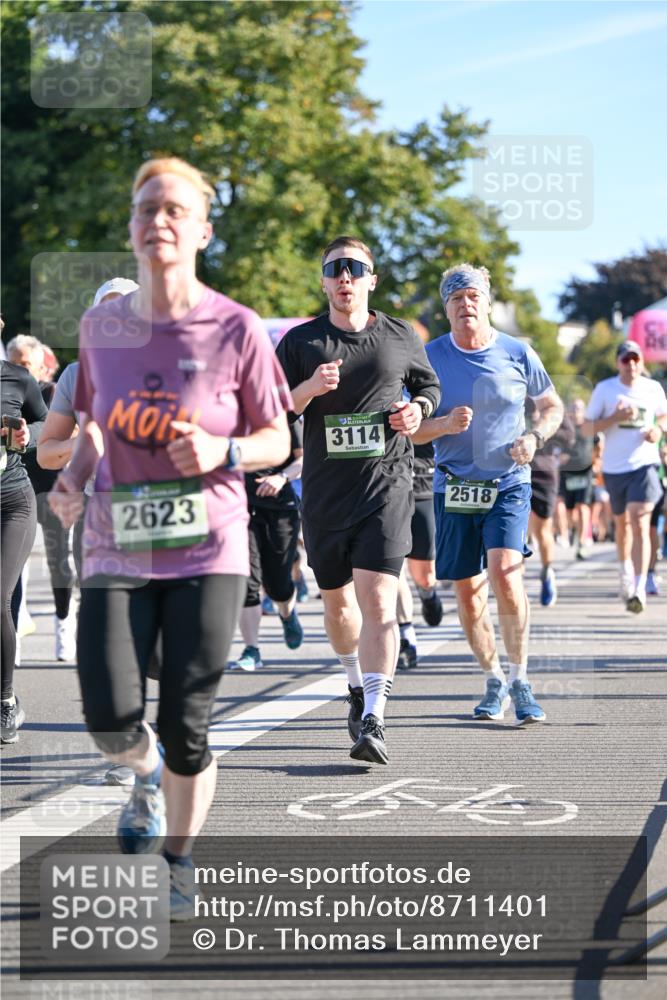 07.09.2025 - BARMER Alsterlauf Dr. Thomas Lammeyer http://msf.ph/oto/8711401 07.09.2025 09:39:12 Laufen 2623, 3114, 2518 meine-sportfotos.de