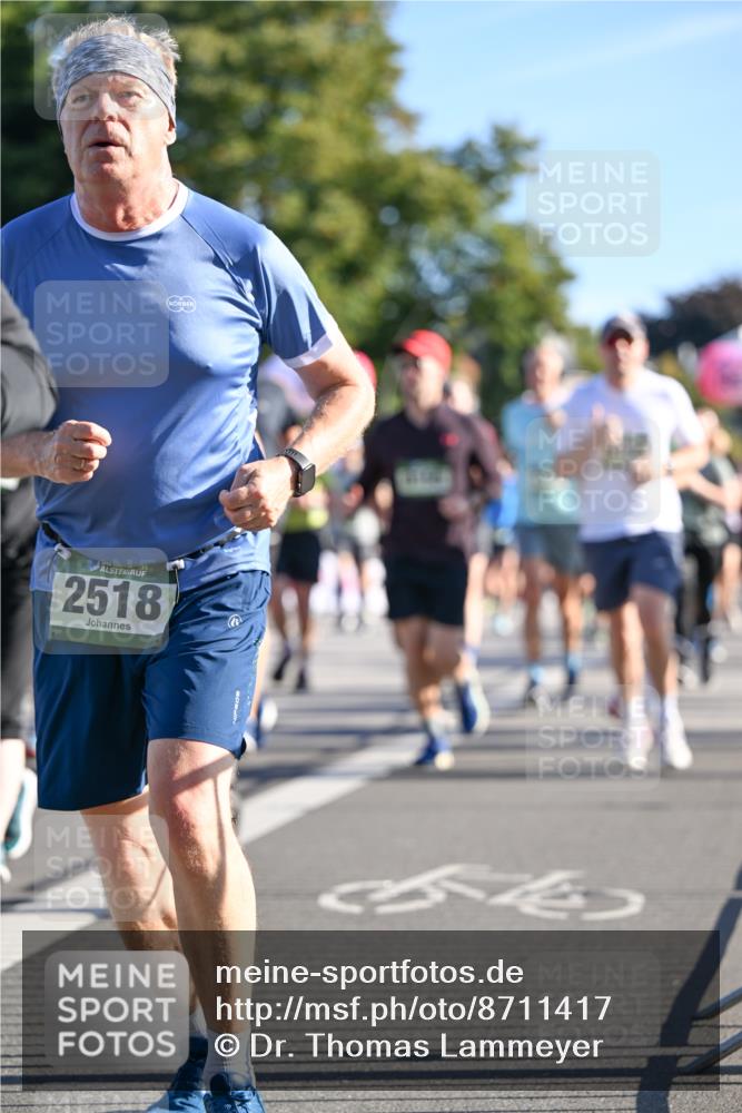 07.09.2025 - BARMER Alsterlauf Dr. Thomas Lammeyer http://msf.ph/oto/8711417 07.09.2025 09:39:14 Laufen 2518, 44 meine-sportfotos.de