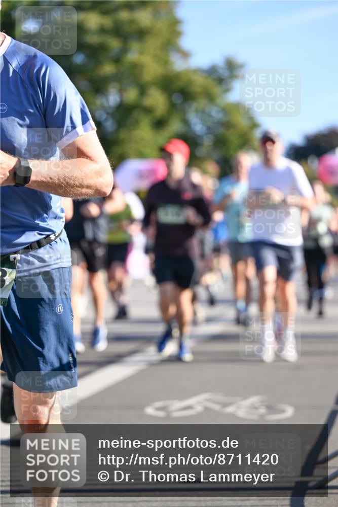 07.09.2025 - BARMER Alsterlauf Dr. Thomas Lammeyer http://msf.ph/oto/8711420 07.09.2025 09:39:15 Laufen  meine-sportfotos.de