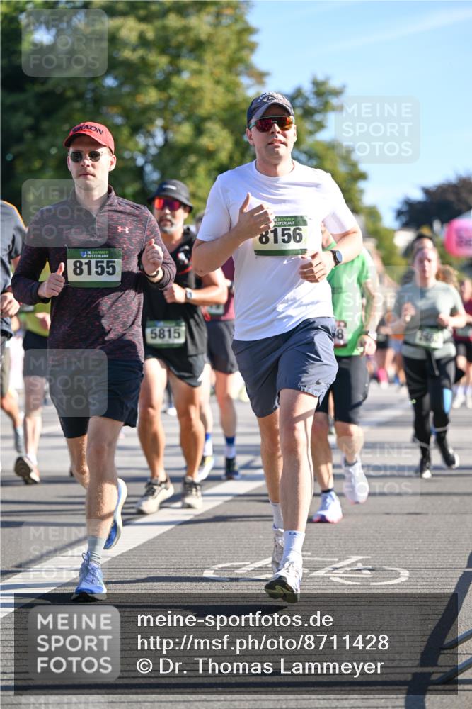 07.09.2025 - BARMER Alsterlauf Dr. Thomas Lammeyer http://msf.ph/oto/8711428 07.09.2025 09:39:16 Laufen 36, 8155, 6, 8156, 5815 meine-sportfotos.de
