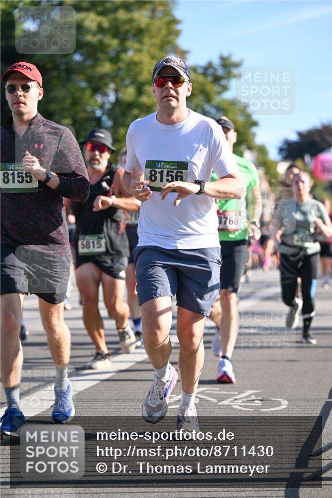 07.09.2025 - BARMER Alsterlauf Dr. Thomas Lammeyer http://msf.ph/oto/8711430 07.09.2025 09:39:16 Laufen 136, 8155, 5815, 36, 8156, 3768 meine-sportfotos.de