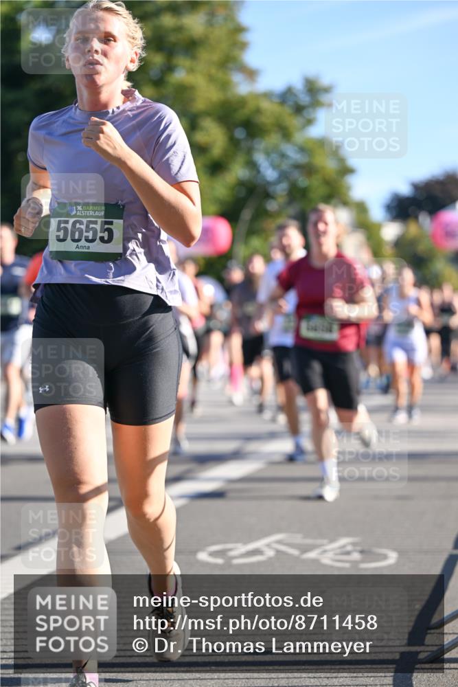07.09.2025 - BARMER Alsterlauf Dr. Thomas Lammeyer http://msf.ph/oto/8711458 07.09.2025 09:39:21 Laufen 1636, 5655, 464 meine-sportfotos.de