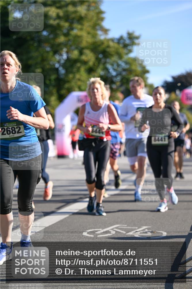 07.09.2025 - BARMER Alsterlauf Dr. Thomas Lammeyer http://msf.ph/oto/8711551 07.09.2025 09:39:37 Laufen 136, 2682, 844, 8441 meine-sportfotos.de