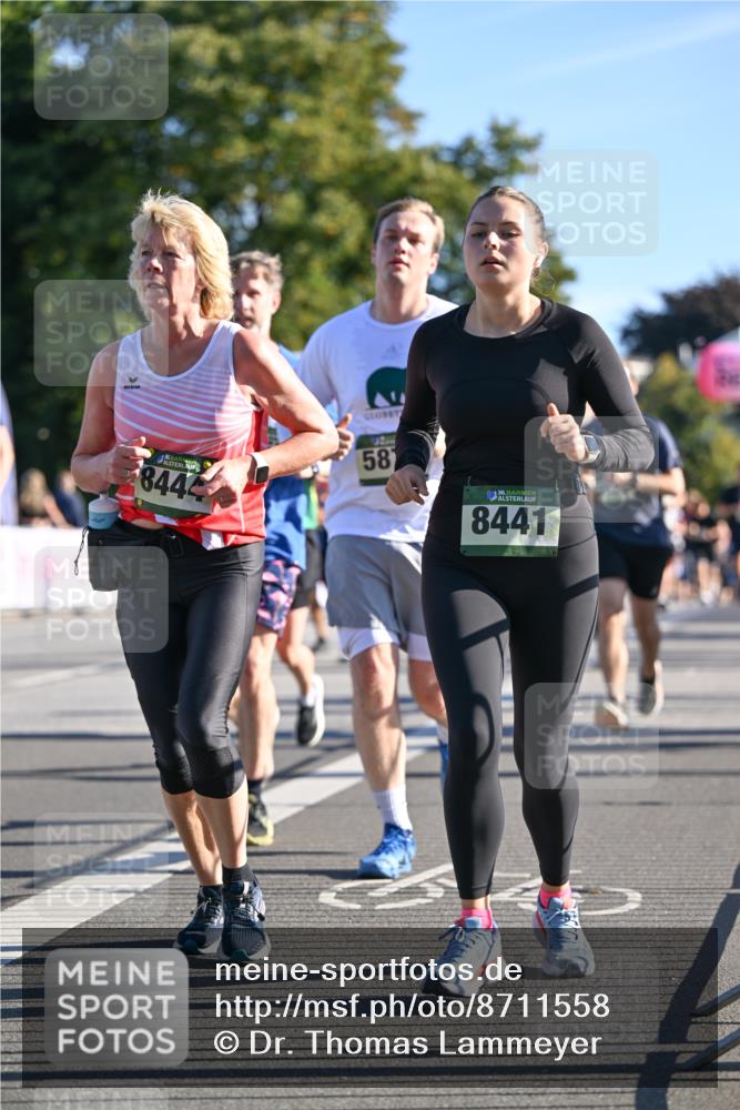 07.09.2025 - BARMER Alsterlauf Dr. Thomas Lammeyer http://msf.ph/oto/8711558 07.09.2025 09:39:38 Laufen 8444, 58, 36, 8441 meine-sportfotos.de