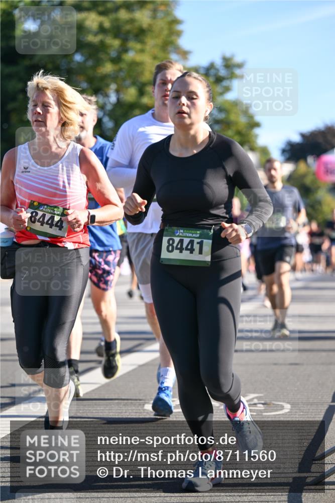 07.09.2025 - BARMER Alsterlauf Dr. Thomas Lammeyer http://msf.ph/oto/8711560 07.09.2025 09:39:38 Laufen 36, 8444, 136, 8441 meine-sportfotos.de