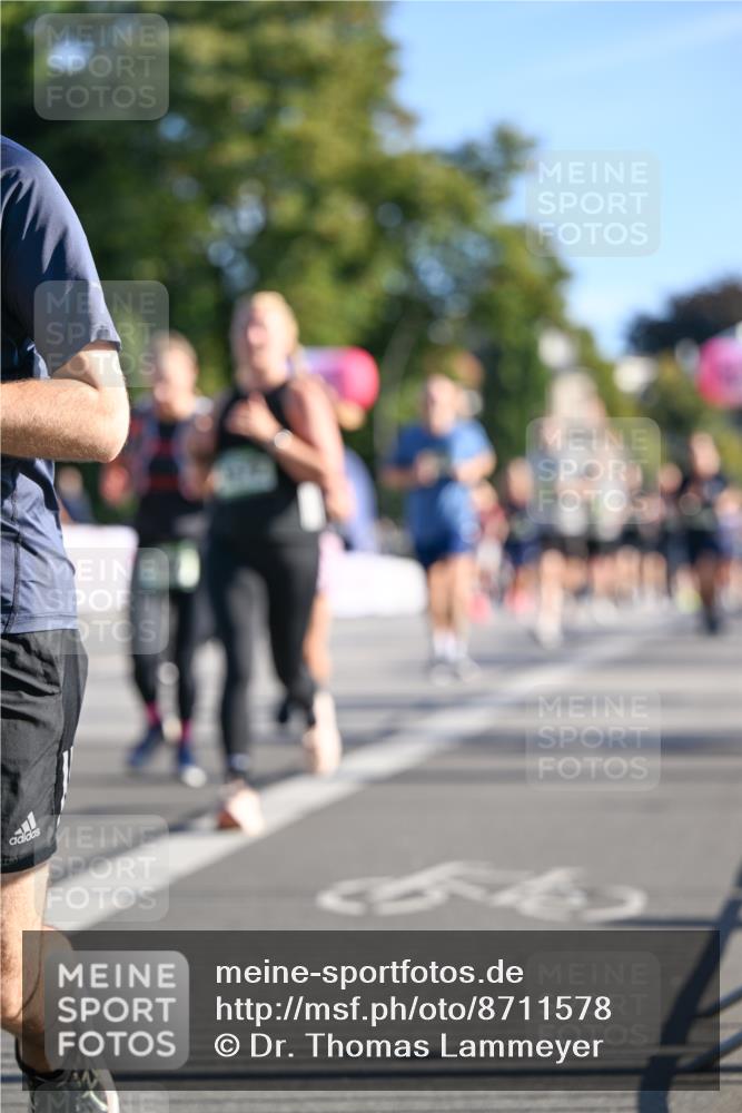 07.09.2025 - BARMER Alsterlauf Dr. Thomas Lammeyer http://msf.ph/oto/8711578 07.09.2025 09:39:41 Laufen  meine-sportfotos.de
