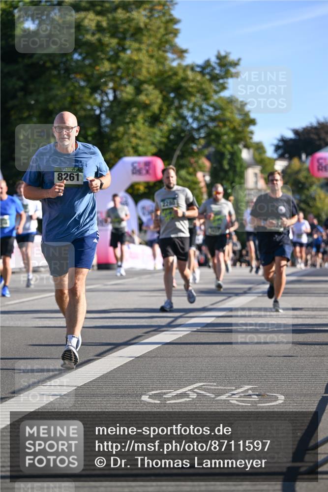 07.09.2025 - BARMER Alsterlauf Dr. Thomas Lammeyer http://msf.ph/oto/8711597 07.09.2025 09:39:44 Laufen 8261, 2280 meine-sportfotos.de