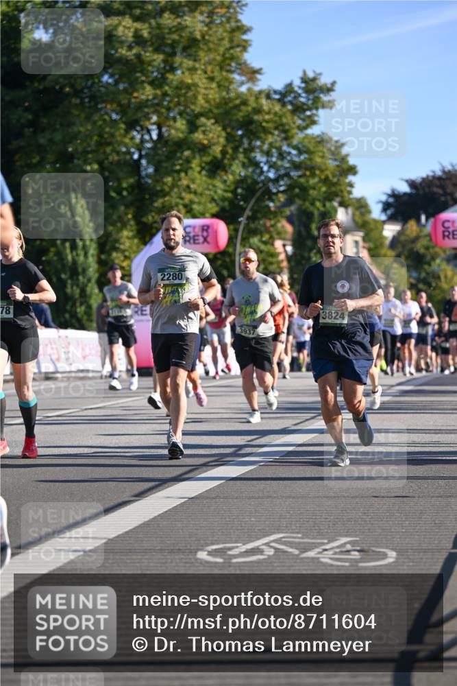 07.09.2025 - BARMER Alsterlauf Dr. Thomas Lammeyer http://msf.ph/oto/8711604 07.09.2025 09:39:46 Laufen 78, 2280, 3937, 3824 meine-sportfotos.de