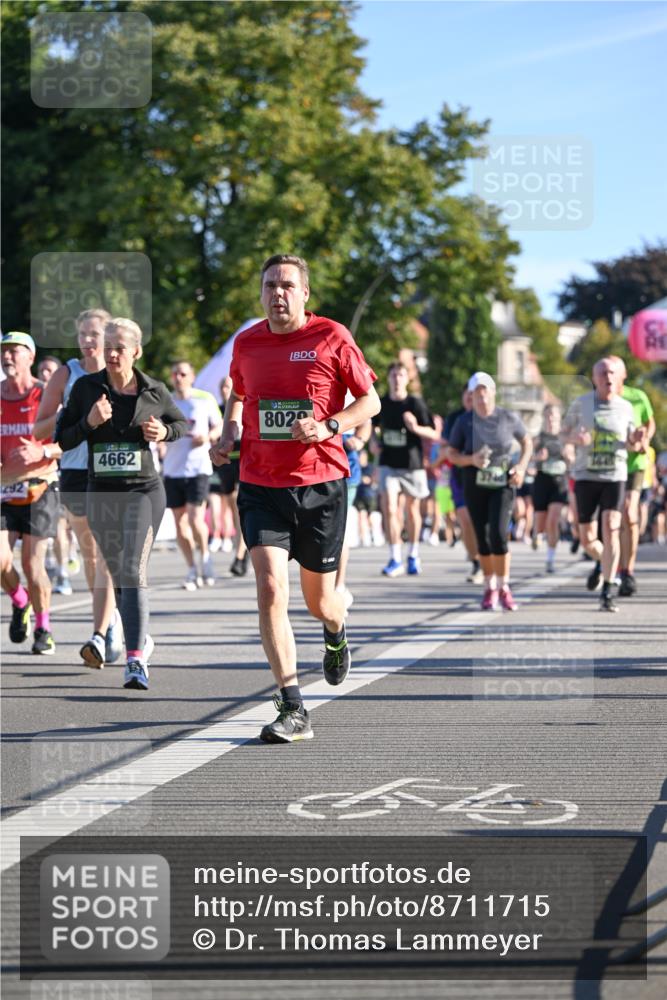 07.09.2025 - BARMER Alsterlauf Dr. Thomas Lammeyer http://msf.ph/oto/8711715 07.09.2025 09:40:05 Laufen 4662, 292, 8020 meine-sportfotos.de
