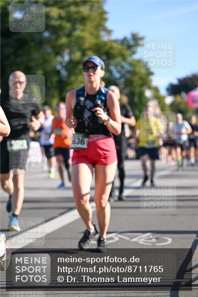 07.09.2025 - BARMER Alsterlauf Dr. Thomas Lammeyer http://msf.ph/oto/8711765 07.09.2025 09:40:13 Laufen 636 meine-sportfotos.de