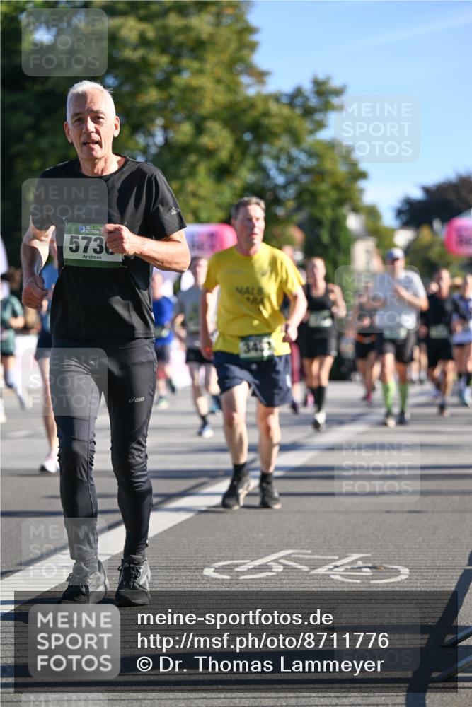 07.09.2025 - BARMER Alsterlauf Dr. Thomas Lammeyer http://msf.ph/oto/8711776 07.09.2025 09:40:15 Laufen 16136, 573, 3453 meine-sportfotos.de
