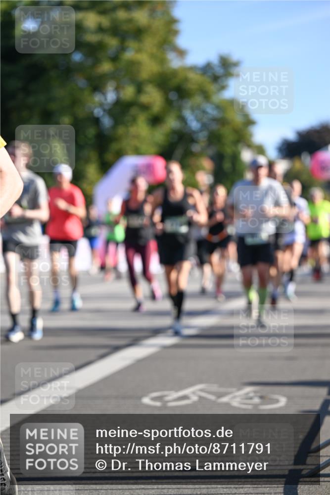 07.09.2025 - BARMER Alsterlauf Dr. Thomas Lammeyer http://msf.ph/oto/8711791 07.09.2025 09:40:17 Laufen  meine-sportfotos.de