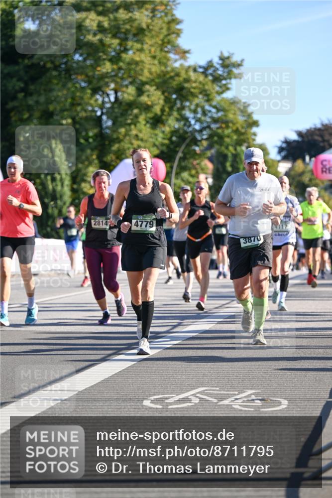 07.09.2025 - BARMER Alsterlauf Dr. Thomas Lammeyer http://msf.ph/oto/8711795 07.09.2025 09:40:18 Laufen 2814, 4779, 3870, 117 meine-sportfotos.de