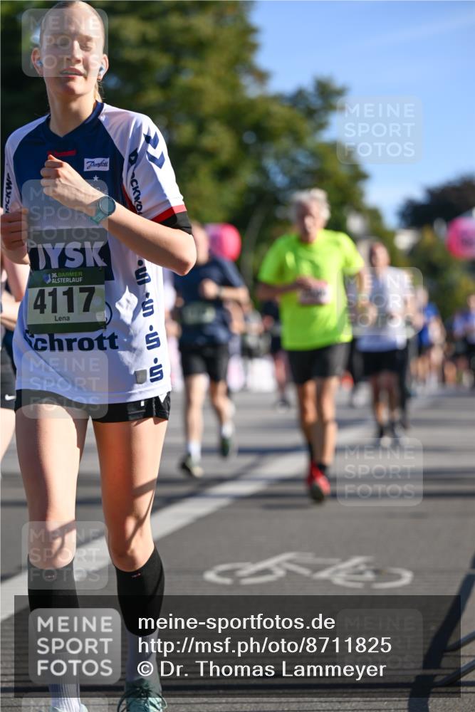 07.09.2025 - BARMER Alsterlauf Dr. Thomas Lammeyer http://msf.ph/oto/8711825 07.09.2025 09:40:22 Laufen 36, 4117, 444 meine-sportfotos.de
