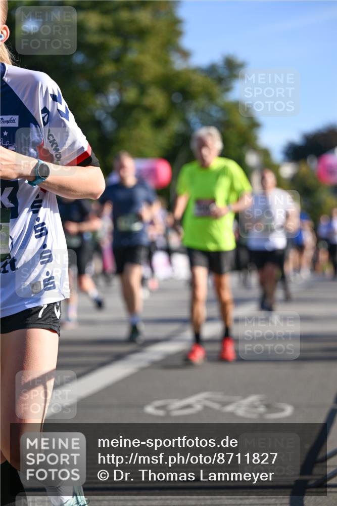 07.09.2025 - BARMER Alsterlauf Dr. Thomas Lammeyer http://msf.ph/oto/8711827 07.09.2025 09:40:23 Laufen  meine-sportfotos.de