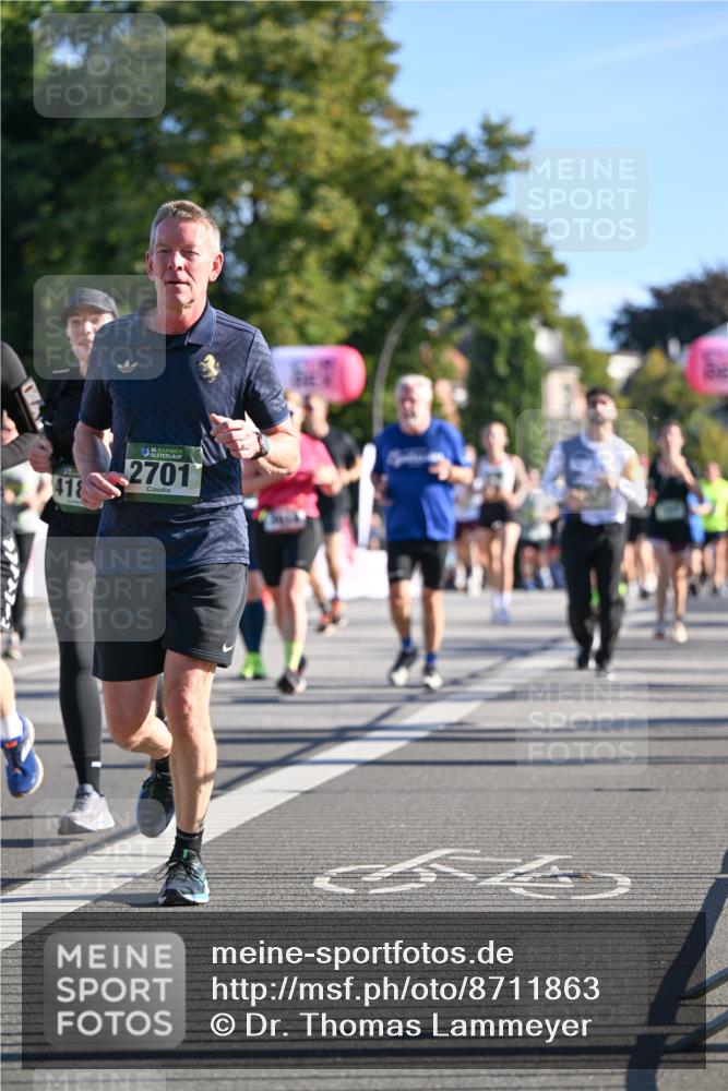 07.09.2025 - BARMER Alsterlauf Dr. Thomas Lammeyer http://msf.ph/oto/8711863 07.09.2025 09:40:29 Laufen 418, 16136, 2701 meine-sportfotos.de