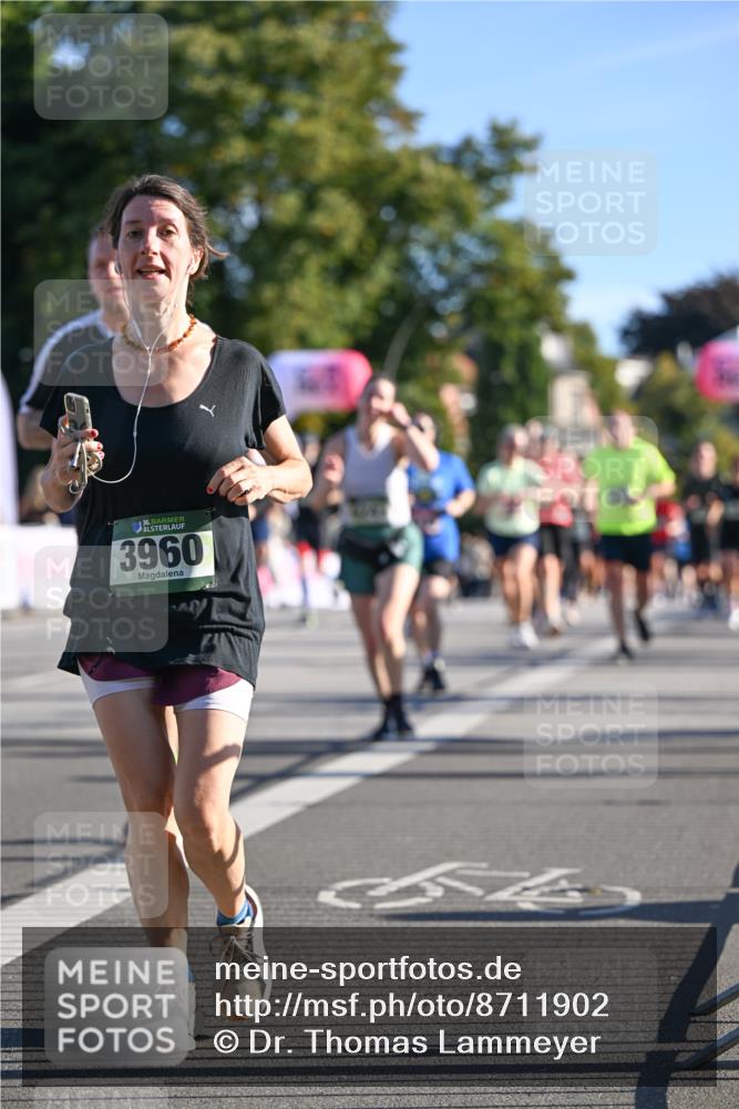 07.09.2025 - BARMER Alsterlauf Dr. Thomas Lammeyer http://msf.ph/oto/8711902 07.09.2025 09:40:35 Laufen 36, 3960 meine-sportfotos.de