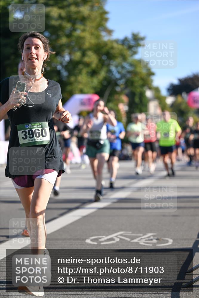 07.09.2025 - BARMER Alsterlauf Dr. Thomas Lammeyer http://msf.ph/oto/8711903 07.09.2025 09:40:35 Laufen 36, 3960 meine-sportfotos.de