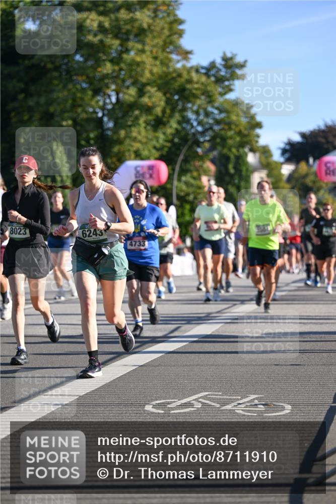 07.09.2025 - BARMER Alsterlauf Dr. Thomas Lammeyer http://msf.ph/oto/8711910 07.09.2025 09:40:36 Laufen 8023, 6243, 4733 meine-sportfotos.de