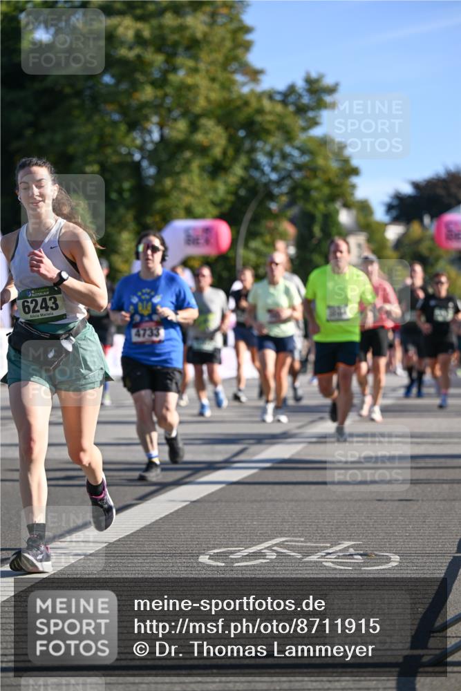 07.09.2025 - BARMER Alsterlauf Dr. Thomas Lammeyer http://msf.ph/oto/8711915 07.09.2025 09:40:37 Laufen 6243, 4733 meine-sportfotos.de