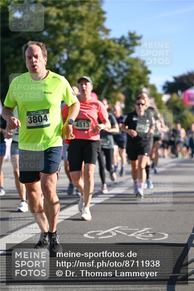 07.09.2025 - BARMER Alsterlauf Dr. Thomas Lammeyer http://msf.ph/oto/8711938 07.09.2025 09:40:40 Laufen 36, 3804, 4513 meine-sportfotos.de