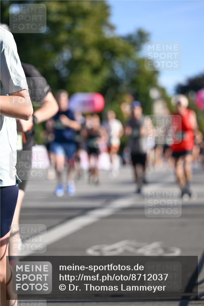 07.09.2025 - BARMER Alsterlauf Dr. Thomas Lammeyer http://msf.ph/oto/8712037 07.09.2025 09:40:58 Laufen  meine-sportfotos.de
