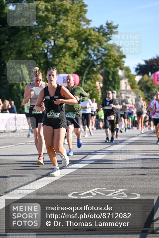 07.09.2025 - BARMER Alsterlauf Dr. Thomas Lammeyer http://msf.ph/oto/8712082 07.09.2025 09:41:06 Laufen 3677, 2600 meine-sportfotos.de