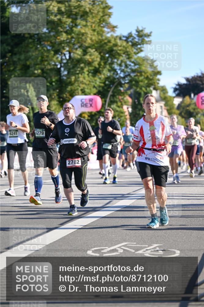 07.09.2025 - BARMER Alsterlauf Dr. Thomas Lammeyer http://msf.ph/oto/8712100 07.09.2025 09:41:09 Laufen 6241, 6279, 2782, 64 meine-sportfotos.de