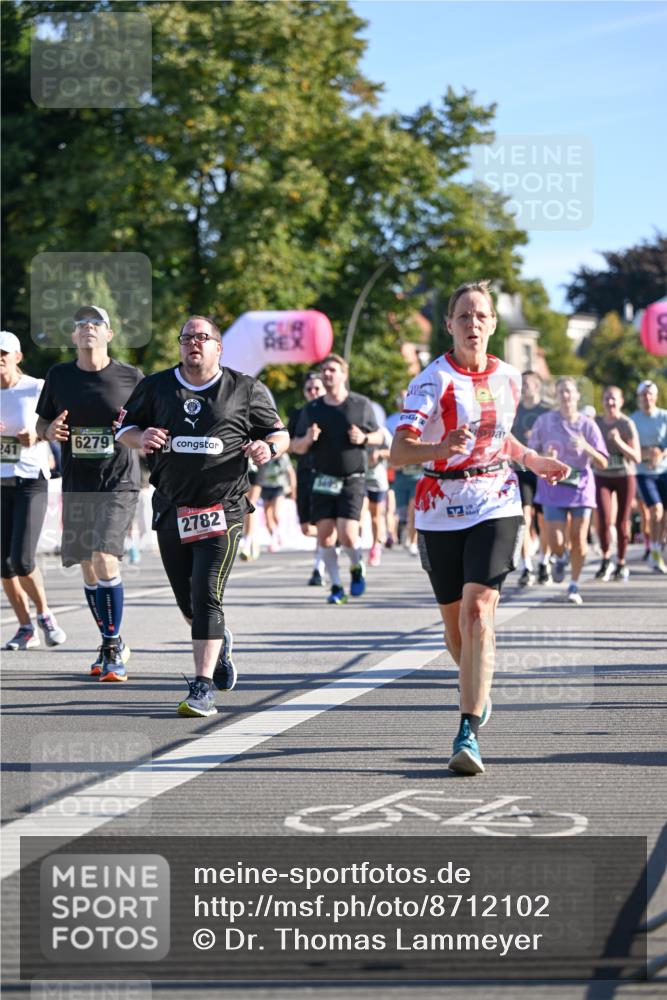 07.09.2025 - BARMER Alsterlauf Dr. Thomas Lammeyer http://msf.ph/oto/8712102 07.09.2025 09:41:10 Laufen 6279, 241, 2782 meine-sportfotos.de