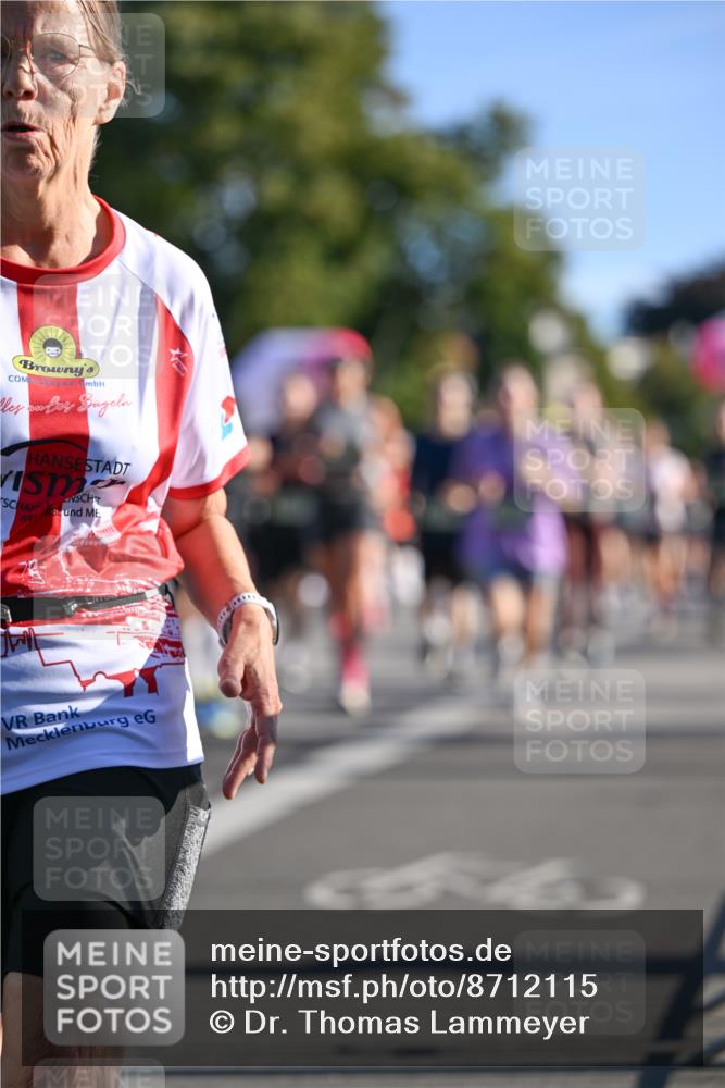 07.09.2025 - BARMER Alsterlauf Dr. Thomas Lammeyer http://msf.ph/oto/8712115 07.09.2025 09:41:12 Laufen 643 meine-sportfotos.de