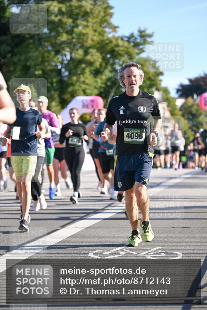 07.09.2025 - BARMER Alsterlauf Dr. Thomas Lammeyer http://msf.ph/oto/8712143 07.09.2025 09:41:17 Laufen 6, 4096 meine-sportfotos.de