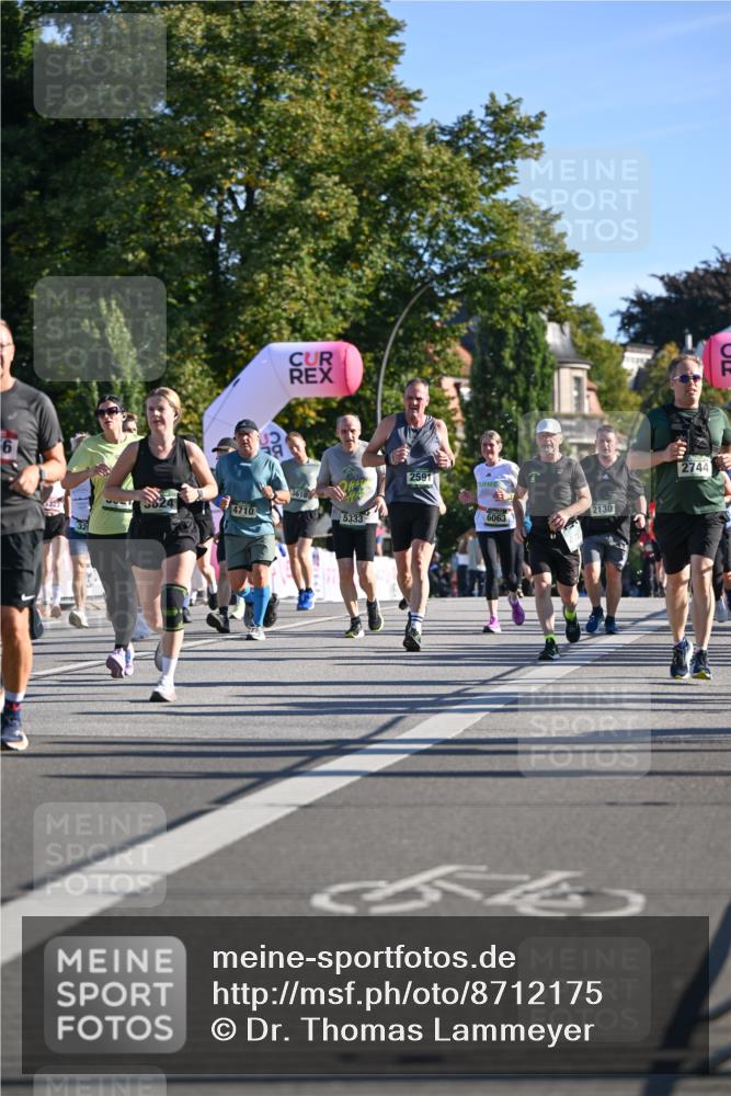 07.09.2025 - BARMER Alsterlauf Dr. Thomas Lammeyer http://msf.ph/oto/8712175 07.09.2025 09:41:22 Laufen 4710, 3610, 5333, 2591, 2744, 6063, 2130 meine-sportfotos.de