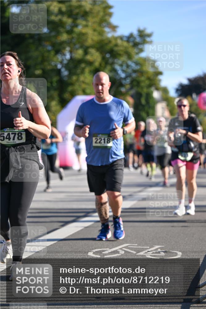 07.09.2025 - BARMER Alsterlauf Dr. Thomas Lammeyer http://msf.ph/oto/8712219 07.09.2025 09:41:30 Laufen 136, 5478, 2218 meine-sportfotos.de