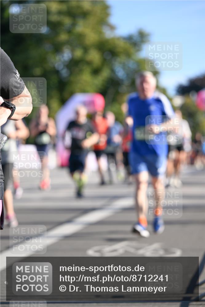 07.09.2025 - BARMER Alsterlauf Dr. Thomas Lammeyer http://msf.ph/oto/8712241 07.09.2025 09:41:33 Laufen  meine-sportfotos.de