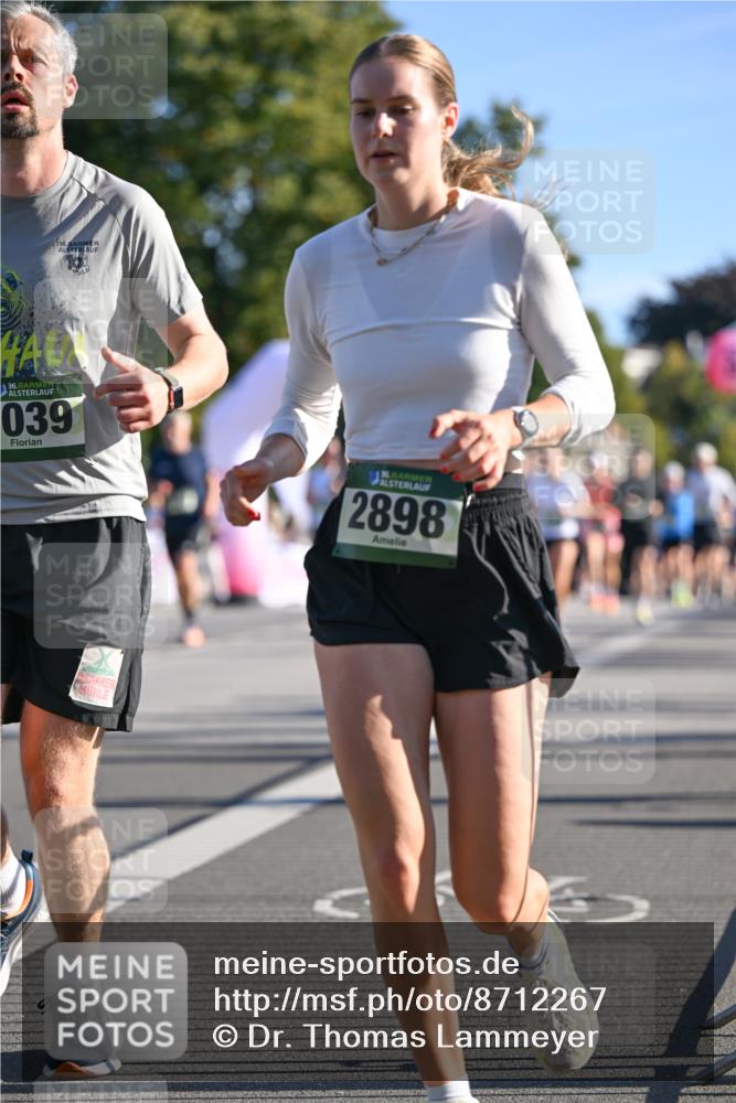 07.09.2025 - BARMER Alsterlauf Dr. Thomas Lammeyer http://msf.ph/oto/8712267 07.09.2025 09:41:38 Laufen 36, 36, 039, 2898 meine-sportfotos.de