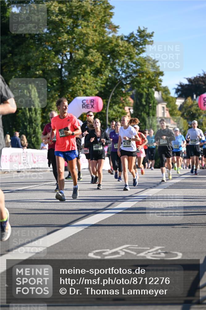 07.09.2025 - BARMER Alsterlauf Dr. Thomas Lammeyer http://msf.ph/oto/8712276 07.09.2025 09:41:40 Laufen 65, 58, 4783, 6343, 4862, 986, 2014, 1300 meine-sportfotos.de