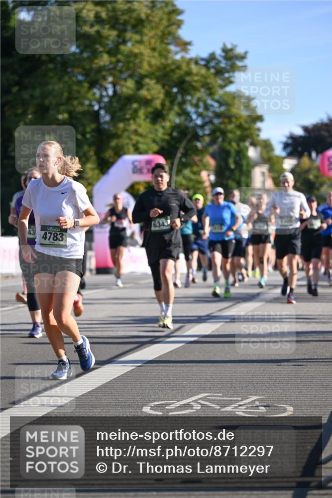 07.09.2025 - BARMER Alsterlauf Dr. Thomas Lammeyer http://msf.ph/oto/8712297 07.09.2025 09:41:44 Laufen 4783, 6343 meine-sportfotos.de