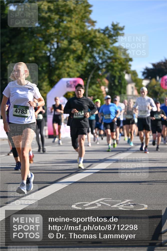07.09.2025 - BARMER Alsterlauf Dr. Thomas Lammeyer http://msf.ph/oto/8712298 07.09.2025 09:41:44 Laufen 4783, 6343 meine-sportfotos.de
