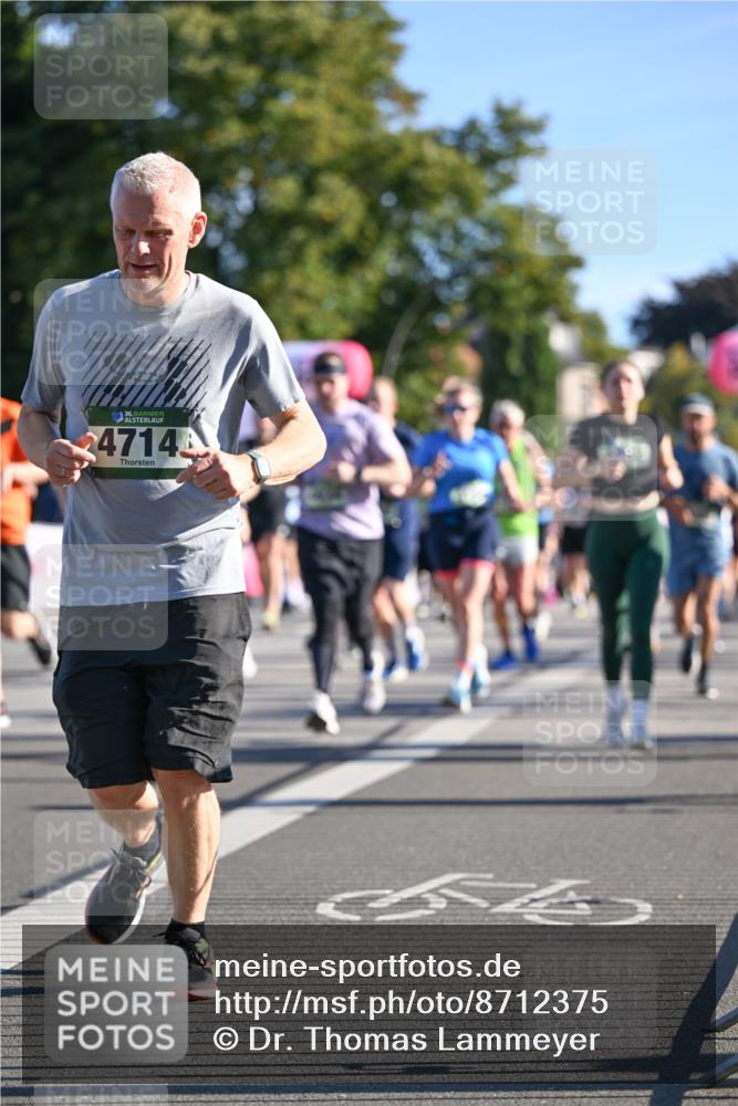 07.09.2025 - BARMER Alsterlauf Dr. Thomas Lammeyer http://msf.ph/oto/8712375 07.09.2025 09:41:56 Laufen 36, 4714 meine-sportfotos.de