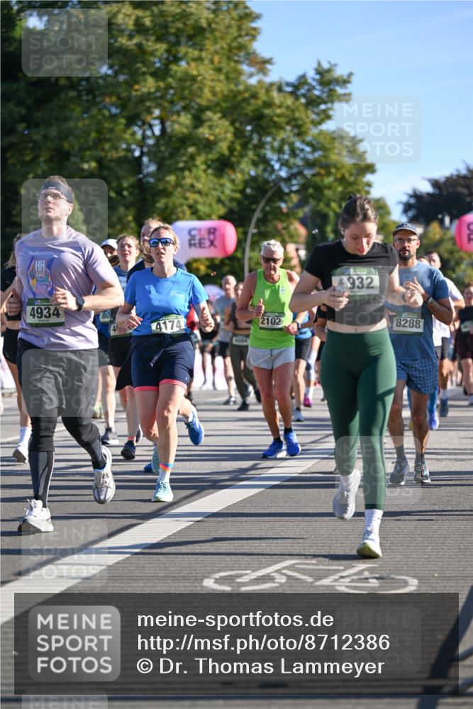 07.09.2025 - BARMER Alsterlauf Dr. Thomas Lammeyer http://msf.ph/oto/8712386 07.09.2025 09:41:57 Laufen 4934, 46, 4174, 2102, 932, 8288 meine-sportfotos.de