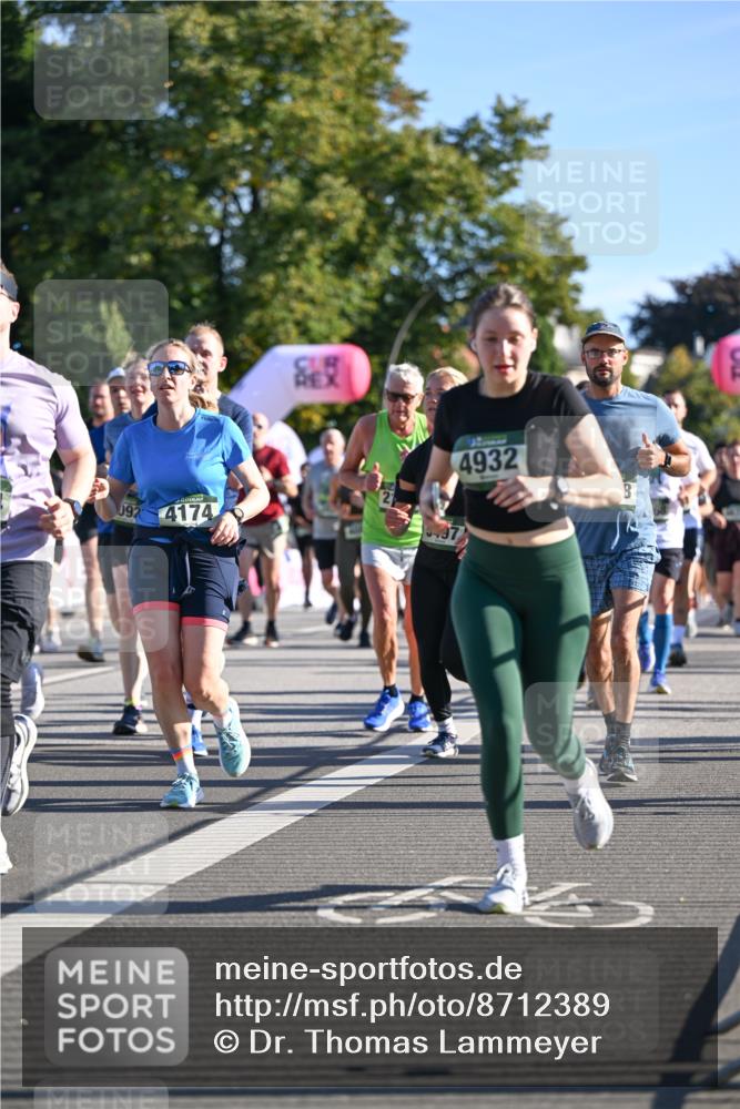 07.09.2025 - BARMER Alsterlauf Dr. Thomas Lammeyer http://msf.ph/oto/8712389 07.09.2025 09:41:58 Laufen 092, 4174, 4932 meine-sportfotos.de