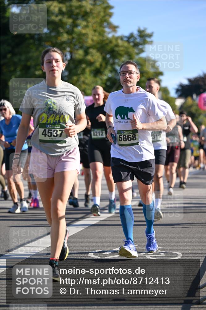 07.09.2025 - BARMER Alsterlauf Dr. Thomas Lammeyer http://msf.ph/oto/8712413 07.09.2025 09:42:01 Laufen 16, 4537, 8212, 16, 5868, 319 meine-sportfotos.de