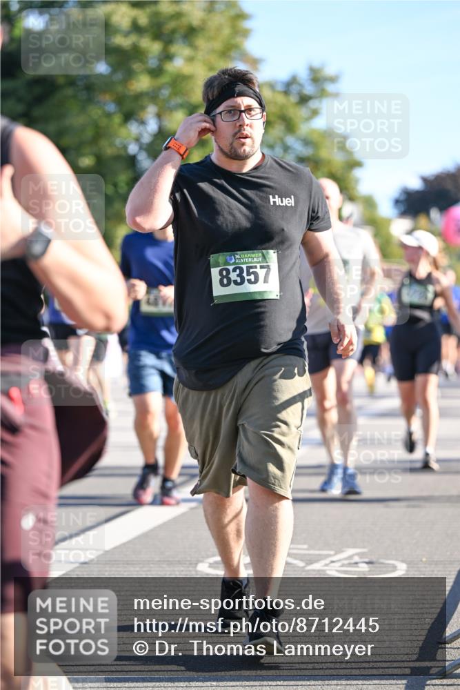 07.09.2025 - BARMER Alsterlauf Dr. Thomas Lammeyer http://msf.ph/oto/8712445 07.09.2025 09:42:07 Laufen 10136, 8357 meine-sportfotos.de