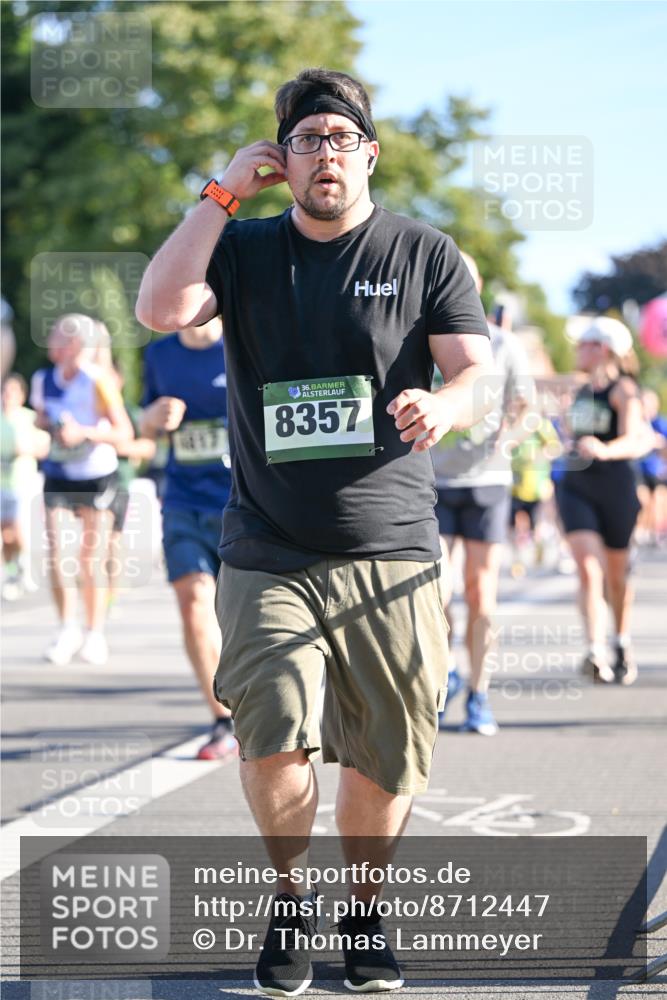 07.09.2025 - BARMER Alsterlauf Dr. Thomas Lammeyer http://msf.ph/oto/8712447 07.09.2025 09:42:07 Laufen 36, 19, 8357 meine-sportfotos.de